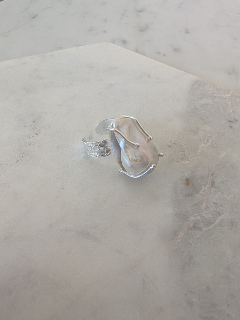 Baroque Pearl Ring -18CT GOLD