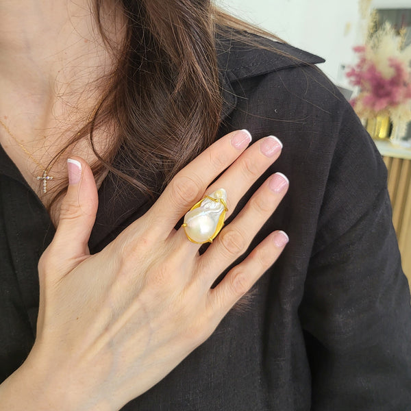 Baroque Pearl Ring -18CT GOLD